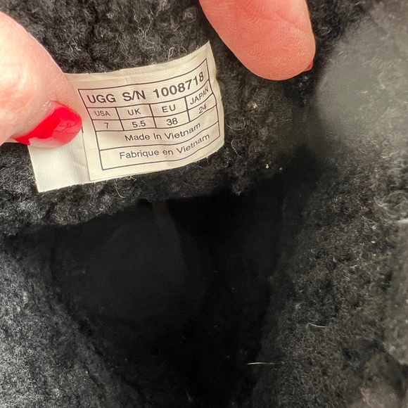 UGG Soleil Tall Black Suede wedge boots with wedge size 7 S05 - Picture 4 of 7